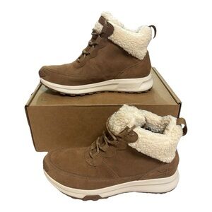 KURU Atom Lumi Boots Womens Size 10.5 Chestnut Brown Suede Faux Fur Snow Winter